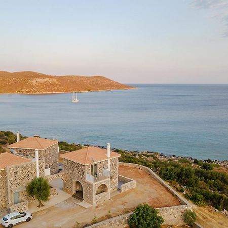 Katerina'S Villas - Monemvasia Beachfront Stone Paradise מראה חיצוני תמונה