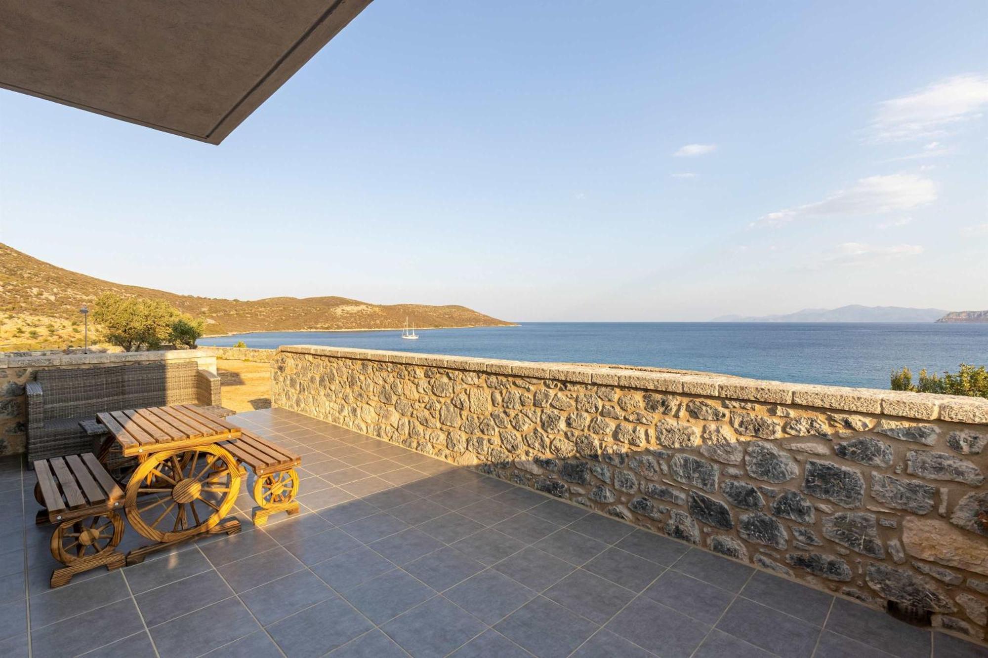 Katerina'S Villas - Monemvasia Beachfront Stone Paradise מראה חיצוני תמונה